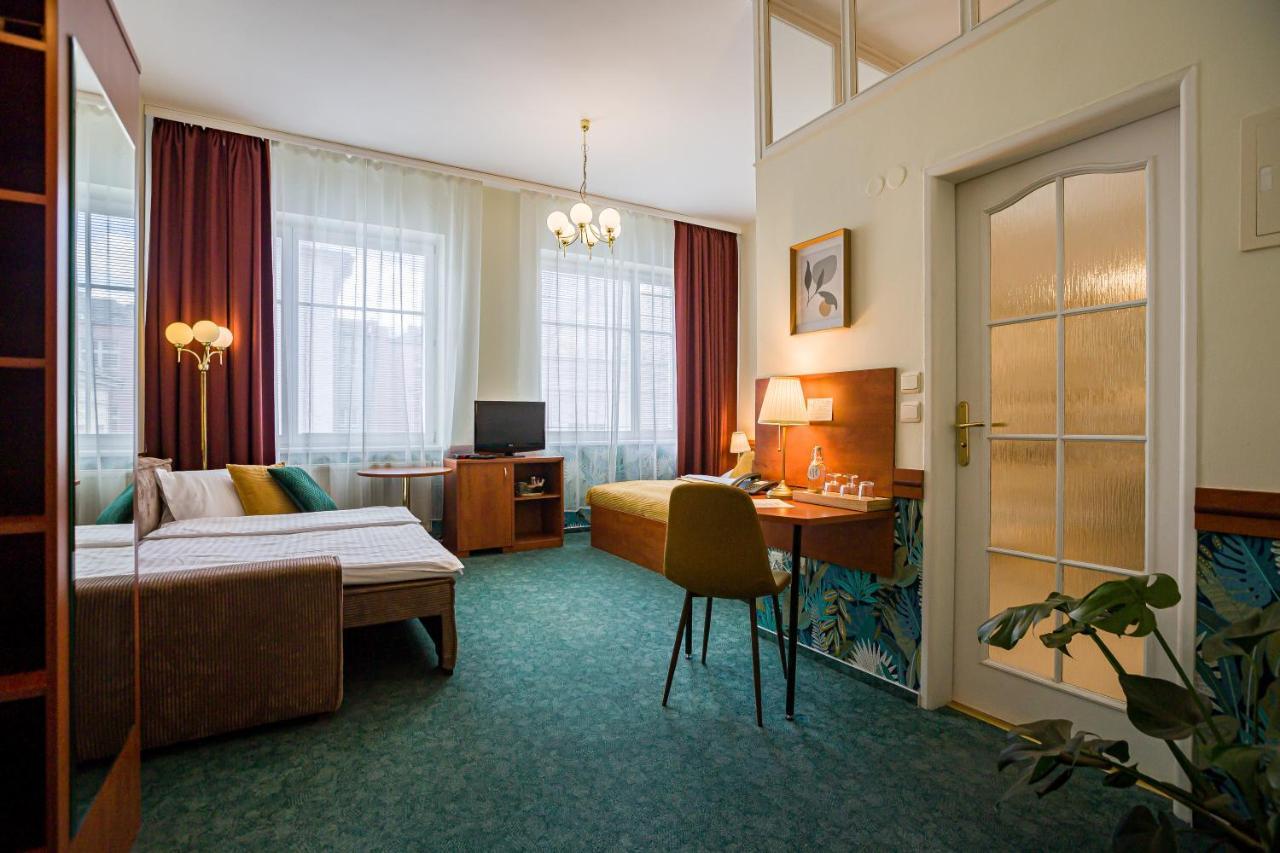 Hotel Arcus Garden Bratislava Ngoại thất bức ảnh