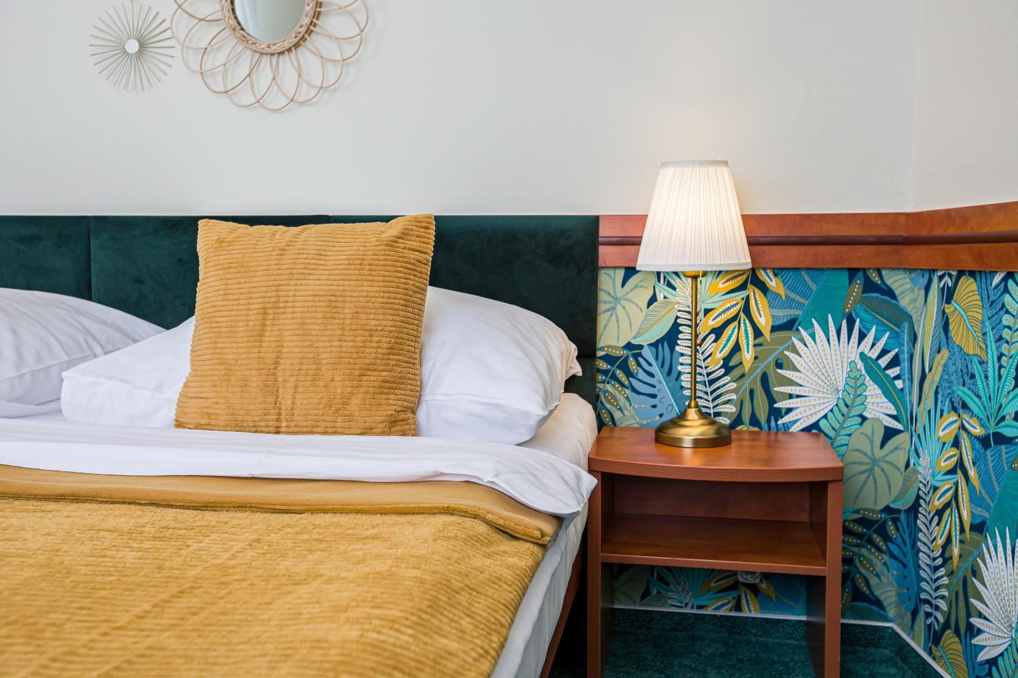 Hotel Arcus Garden Bratislava Ngoại thất bức ảnh