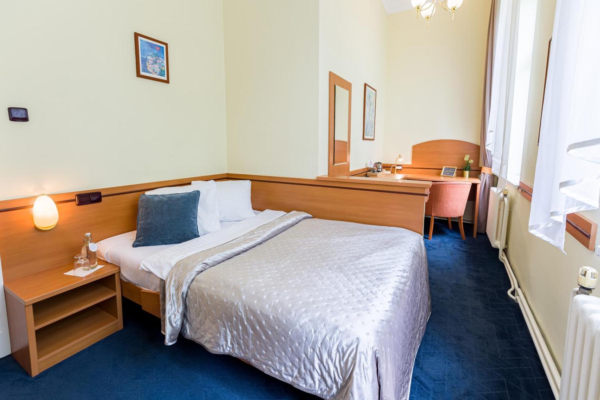 Hotel Arcus Garden Bratislava Ngoại thất bức ảnh